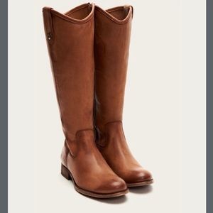 Melissa Inside Zip FRYE boots. *WORN ONCE*